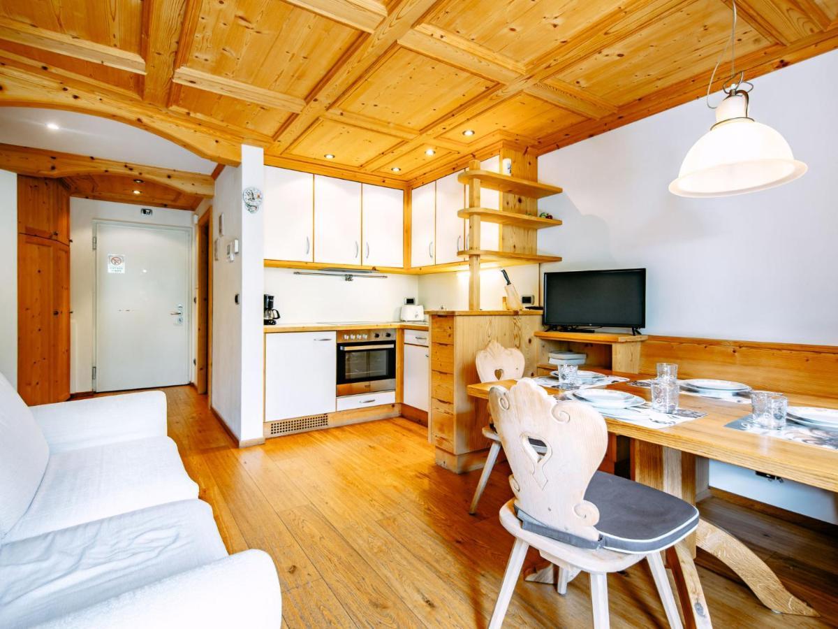 Apartment Cuecenes By Interhome St. Ulrich in Gröden Exterior foto